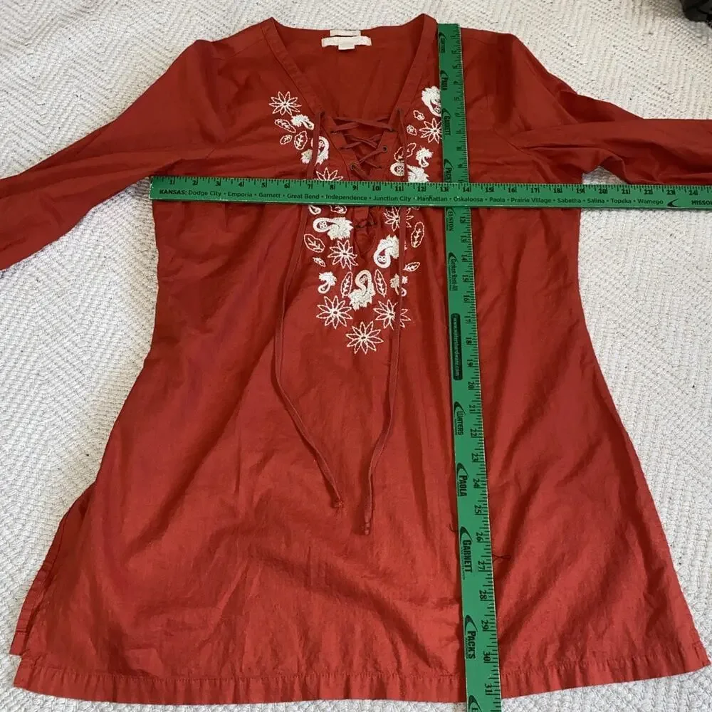 Old Navy Terracotta Floral Embroidered Peasant Top Lace Up V-Neck Large - Picture 5 of 8
